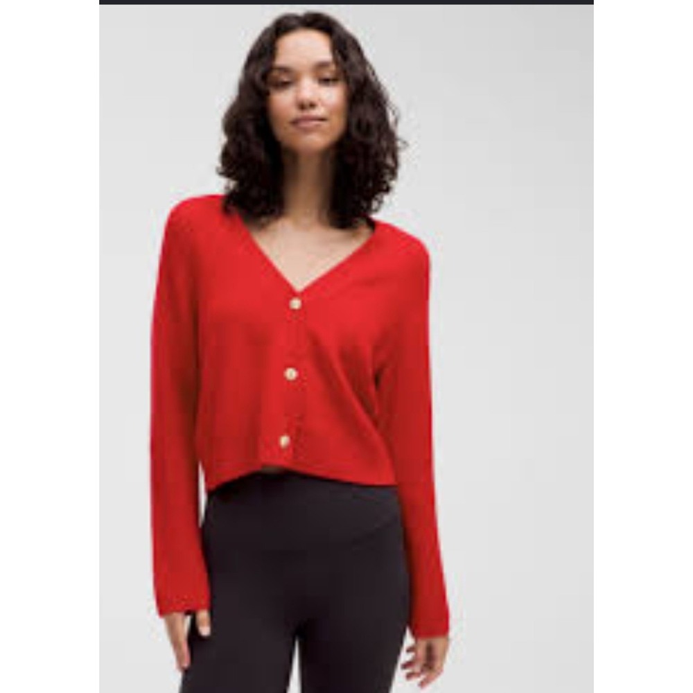 Lululemon Red Cashmere Cropped Cardigan Sweater Size Small Long Sleeves V-Neck